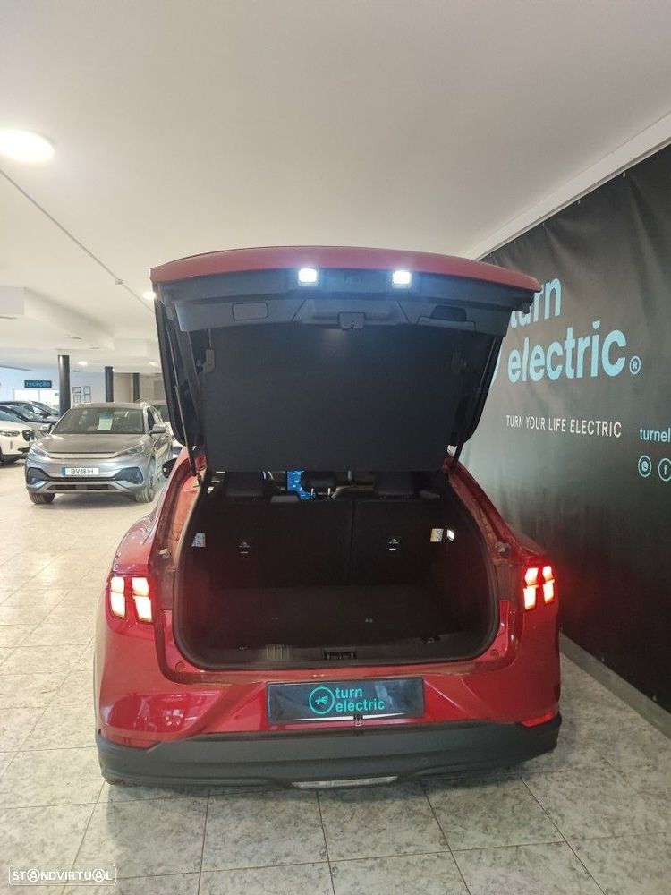 Ford Mustang Mach-E 75.7 kWh Base - 6