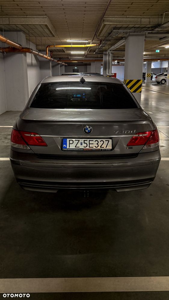 BMW Seria 7 730d - 11