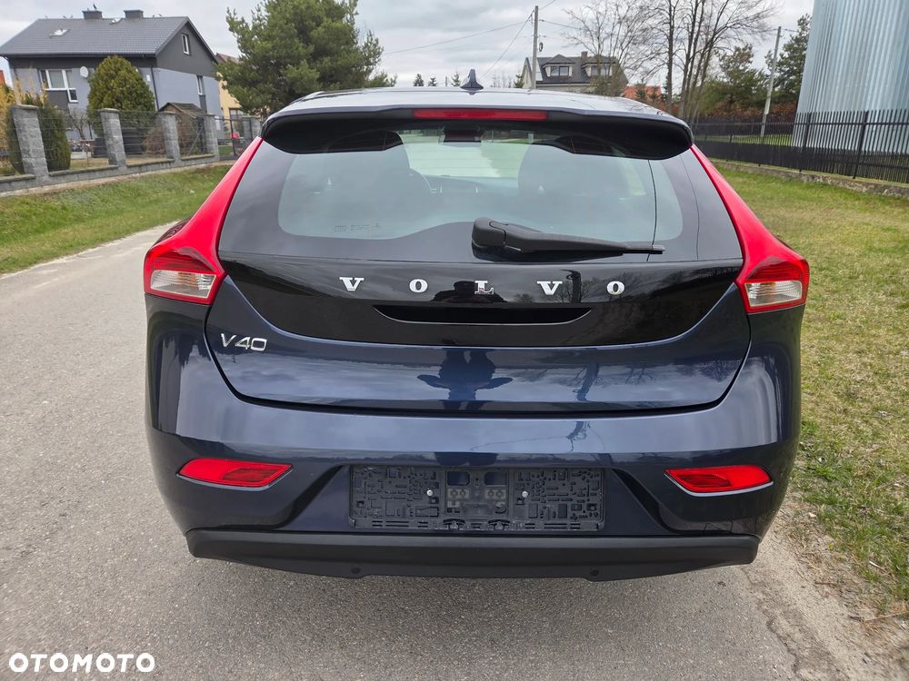 Volvo V40 D2 - 6