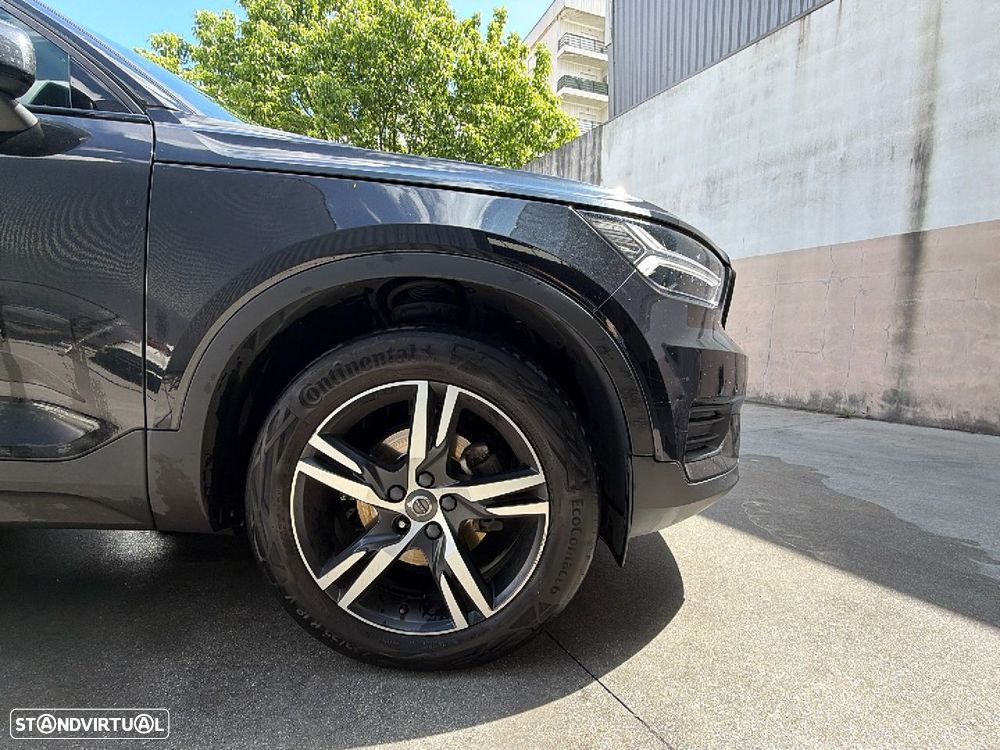 Volvo XC 40 2.0 D3 R-Design Geartronic - 22
