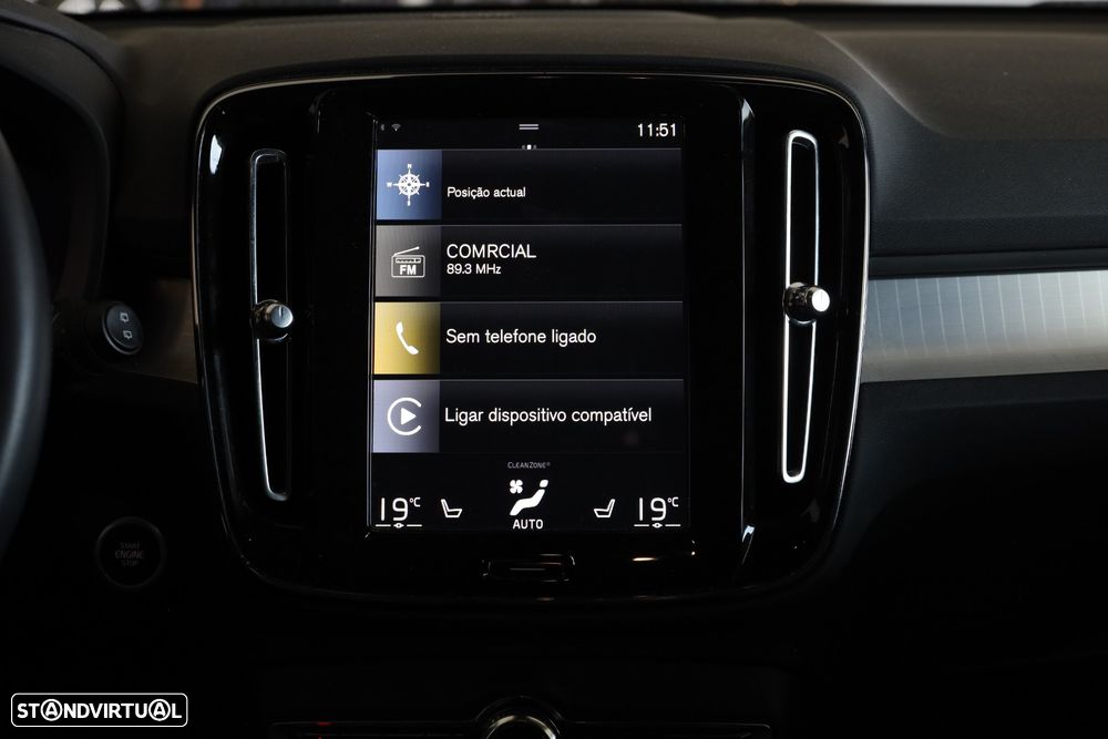 Volvo XC 40 1.5 T2 Plus Dark Auto - 21