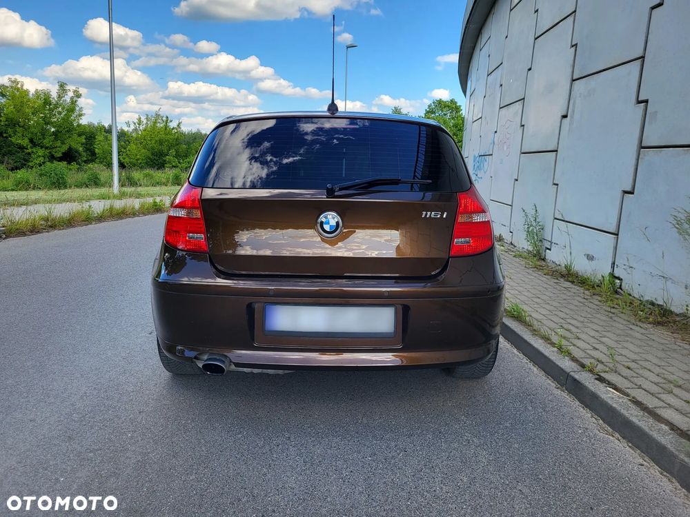 BMW Seria 1 116i - 5