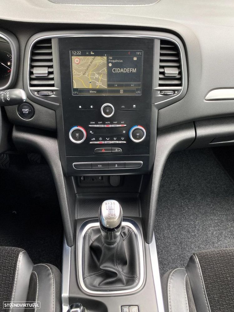 Renault Mégane Sport Tourer 1.5 dCi Intens - 30