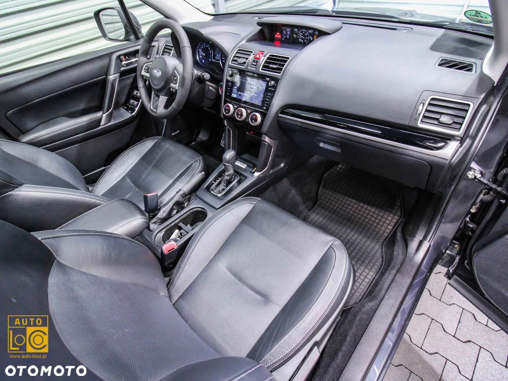 Subaru Forester 2.0 XT Platinum Lineartronic - 9