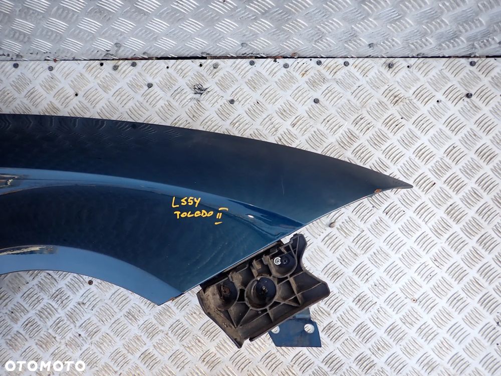 BŁOTNIK PRAWY PRZÓD SEAT ALTEA LS5y - 2