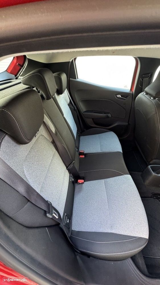 Renault Clio 1.5 Blue dCi Exclusive - 12