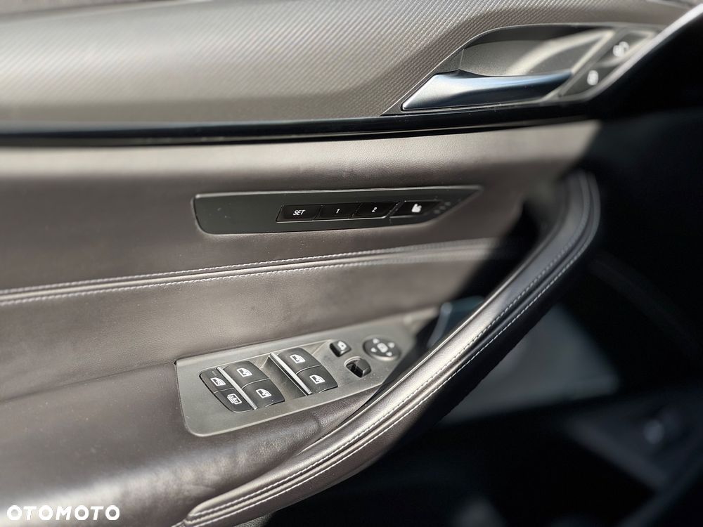 BMW M5 Competition - 16