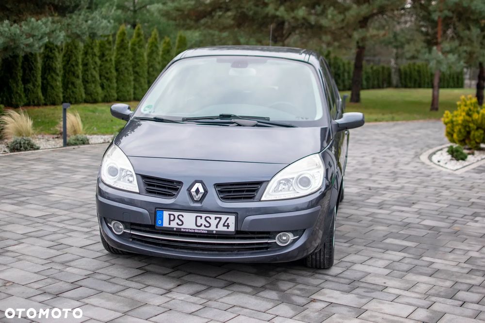 Renault Scenic - 13