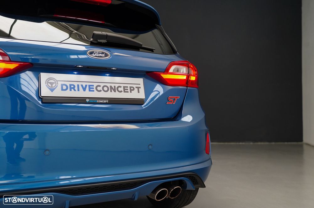 Ford Fiesta 1.5 EcoBoost ST - 17