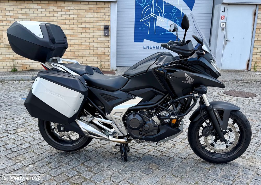 Honda NC750X - 4
