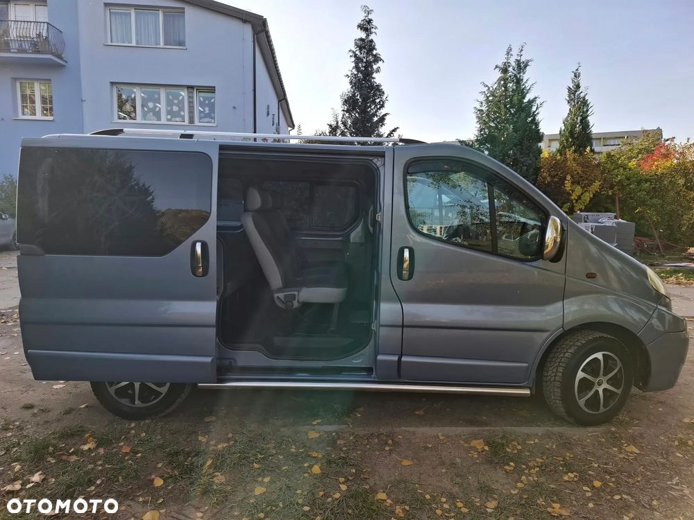 Renault Trafic - 13