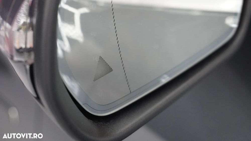 Mercedes-Benz GLC 300 e 4MATIC - 11