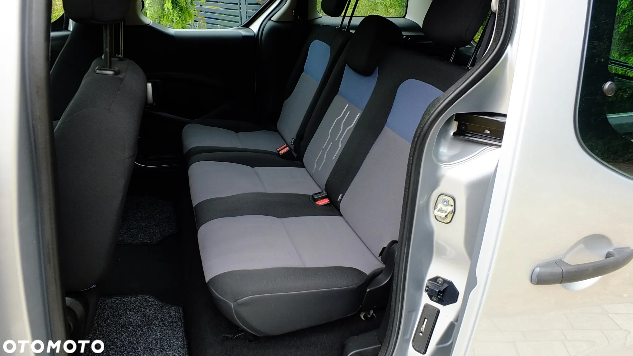 Peugeot Partner 1.6 HDi Active - 12