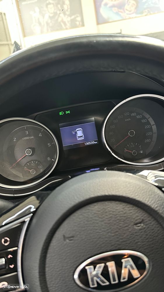 Kia Ceed SW 1.6 CRDi SX - 9
