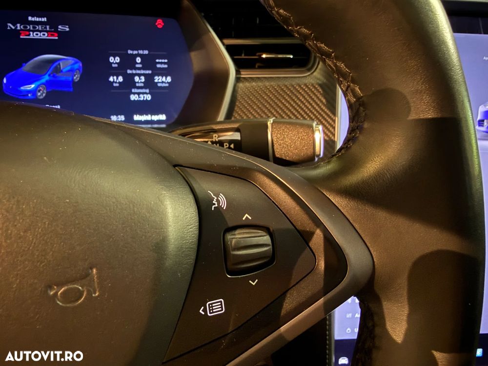 Tesla Model S Performance - 25