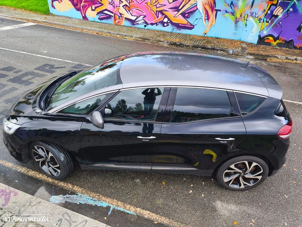 Renault Scénic ver-1-3-tce-black-edition-edc - 17