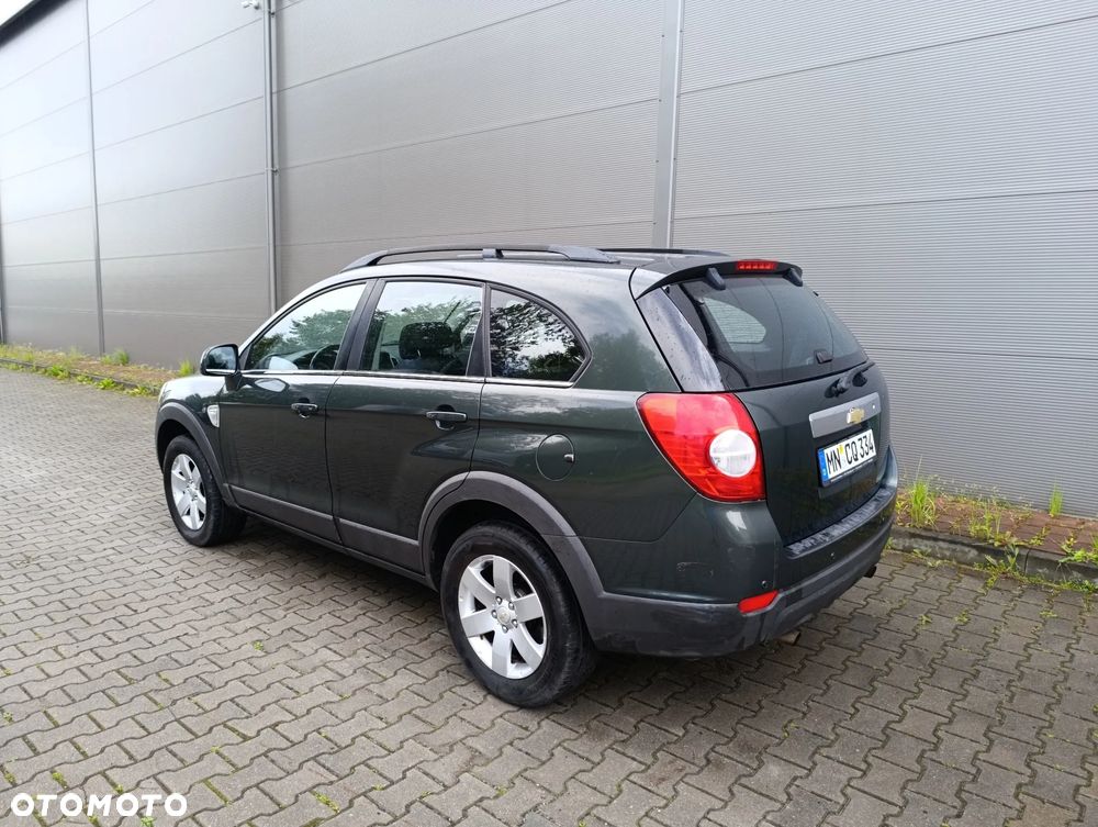Chevrolet Captiva 2.4 2WD 7 Sitzer LS Family Edition - 23