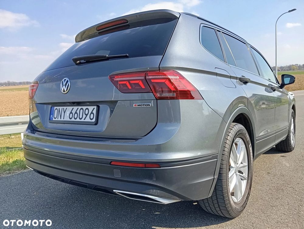 Volkswagen Tiguan Allspace - 8