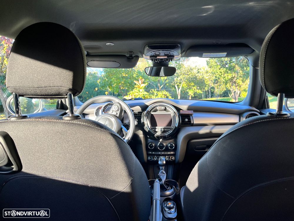MINI 3 Portas Cooper Aut. - 14