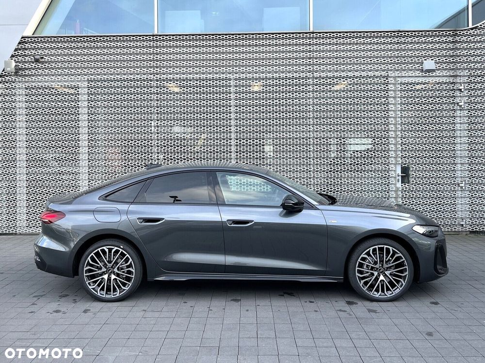 Audi A5 Limousine - 13