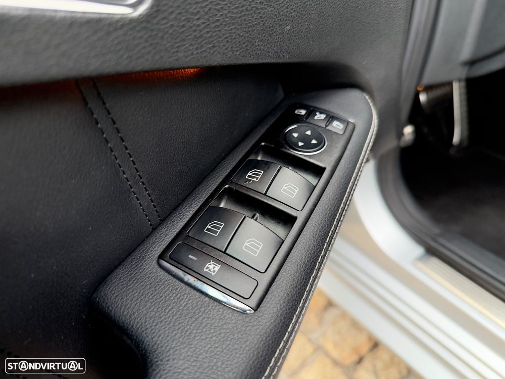 Mercedes-Benz E 350 T CDI DPF BlueEFFICIENCY 7G-TRONIC Avantgarde - 42