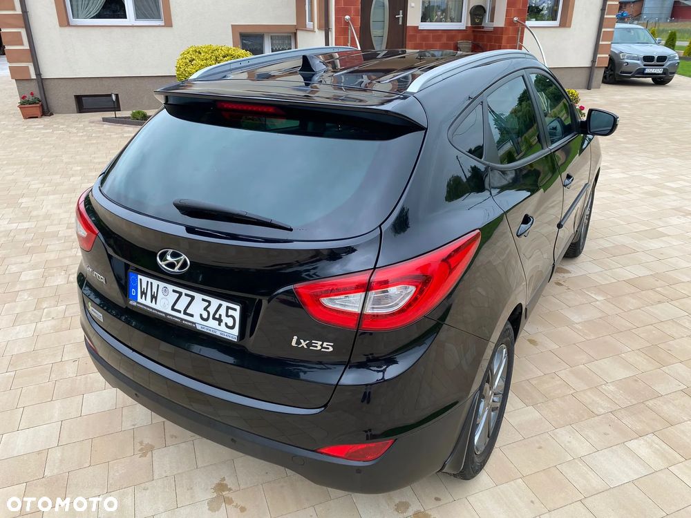 Hyundai ix35 1.6 2WD Fifa World Cup Edition - 12
