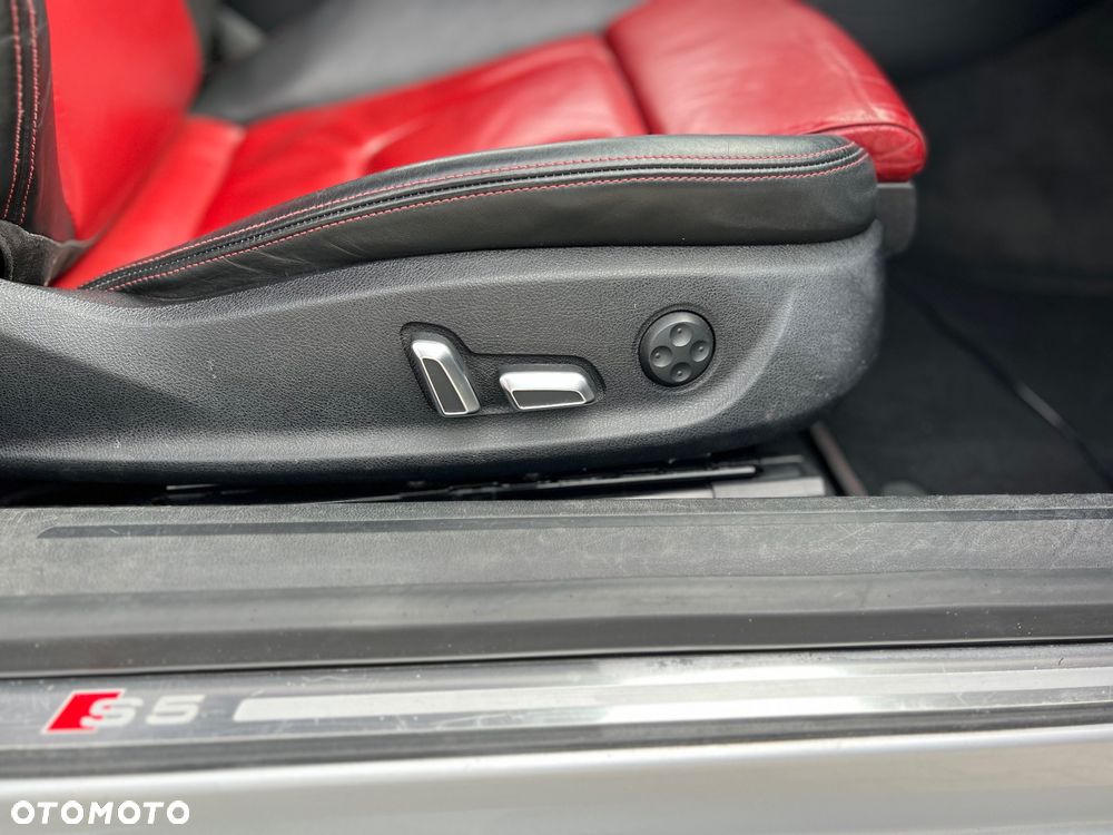 Audi S5 Cabrio - 17