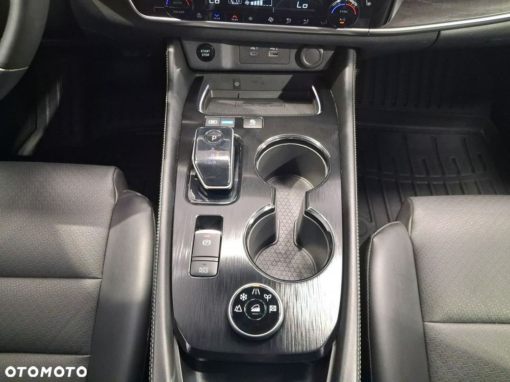 Nissan X-Trail - 23