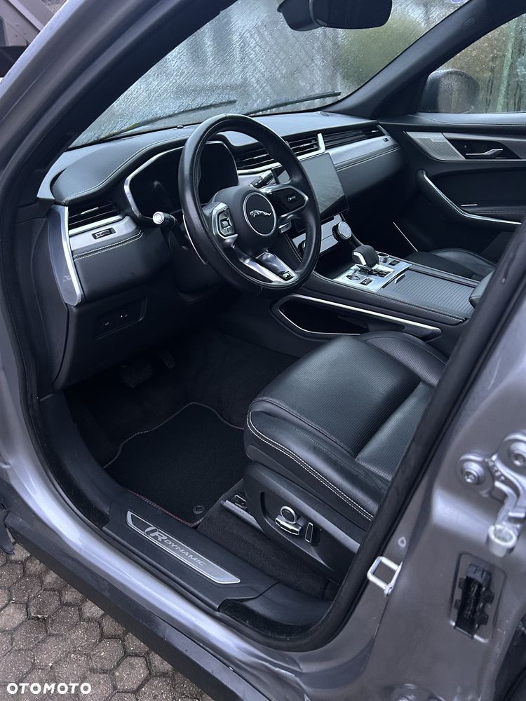 Jaguar F-Pace P250 AWD R-Dynamic Black - 10