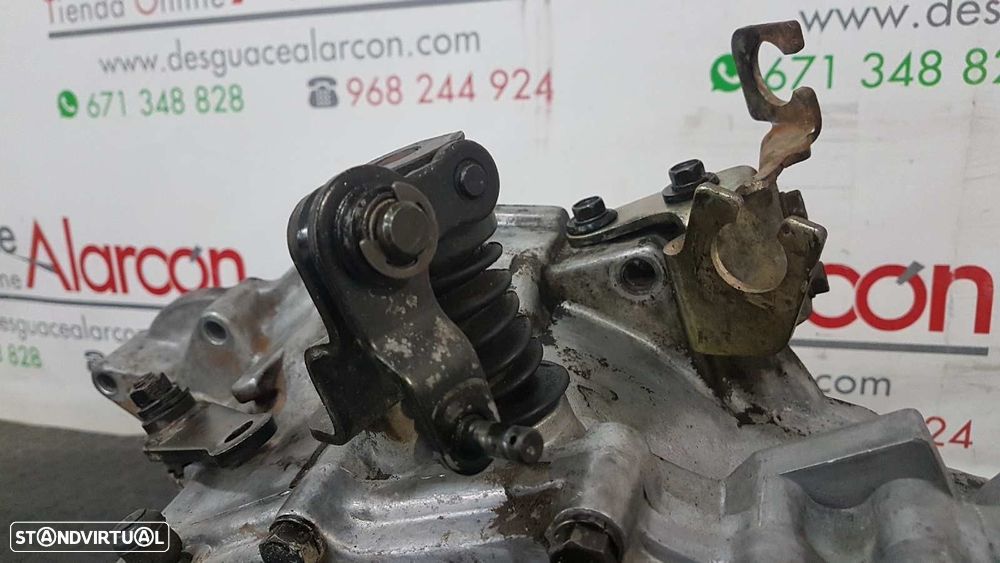 CAIXA DE VELOCIDADES HYUNDAI LANTRA BERLINA (RD) 1.9 D GLS - 8