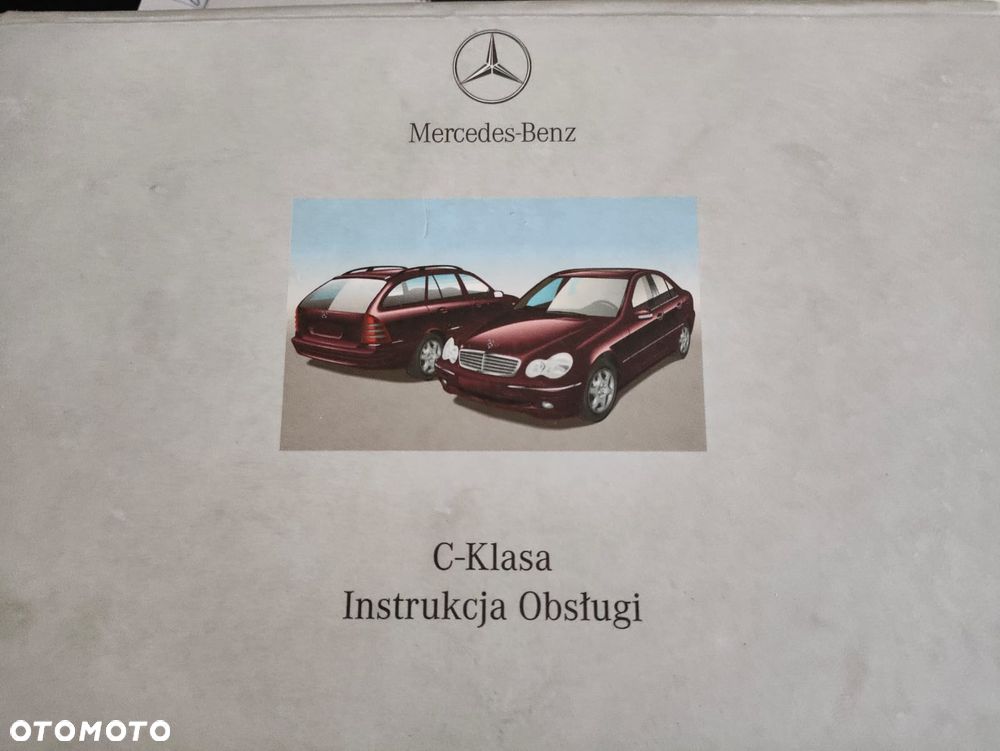 Mercedes-Benz Klasa C 220 CDI Elegance - 23