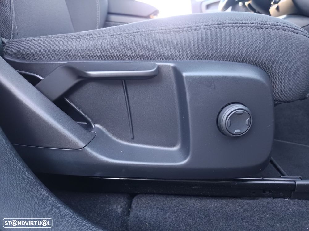 Volvo XC 40 Recharge Plus - 38