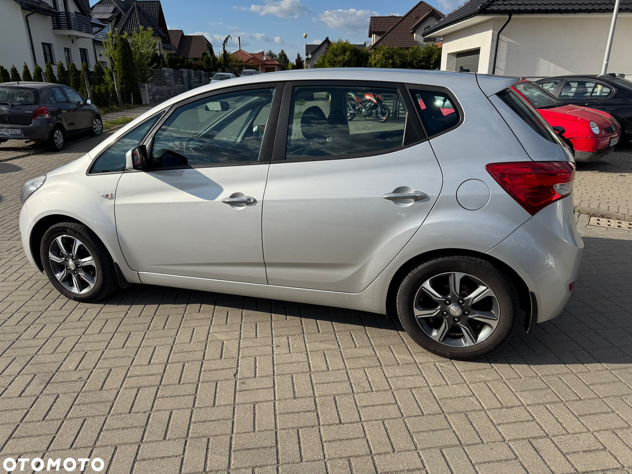 Hyundai ix20 1.6 CRDi blue Style - 10