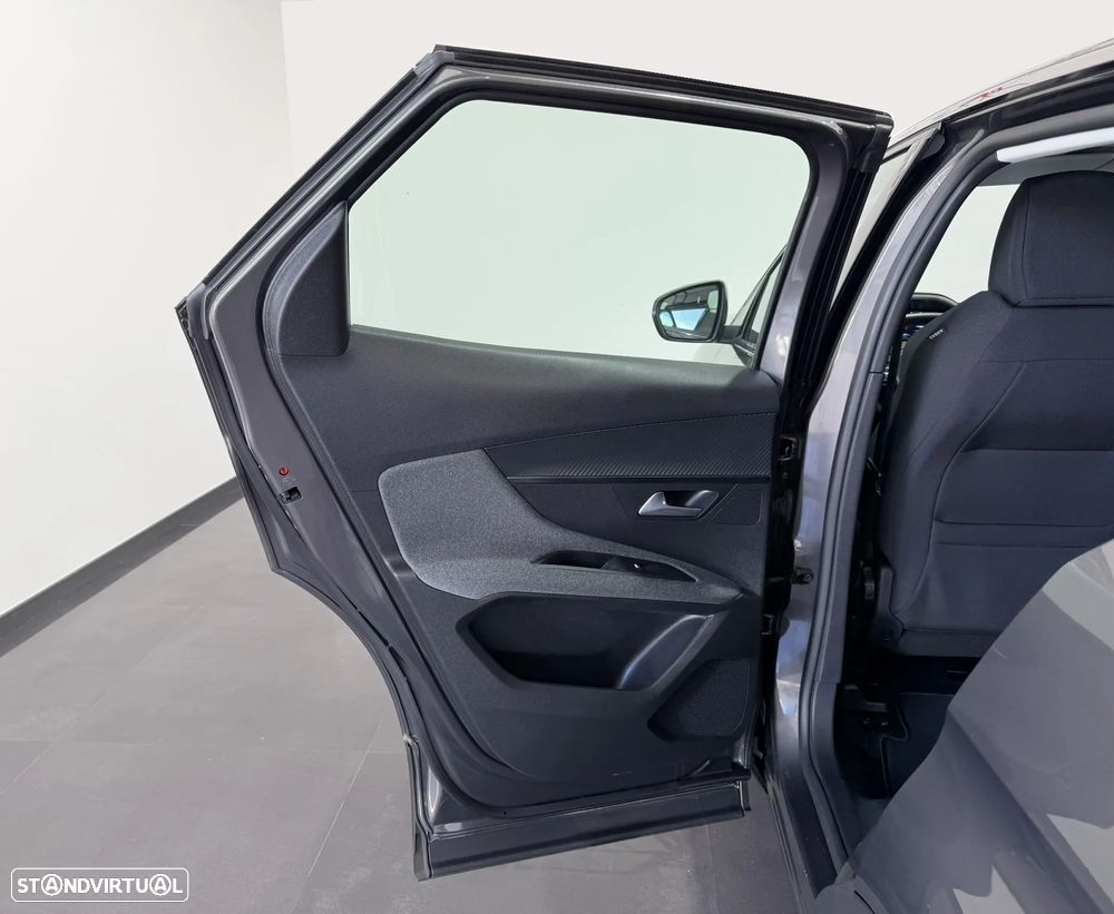 Peugeot 3008 1.5 BlueHDi Active Pack - 43