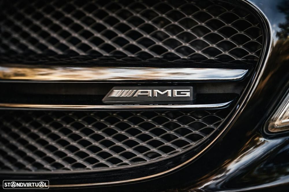 Mercedes-Benz GLA 45 AMG 4-Matic - 5