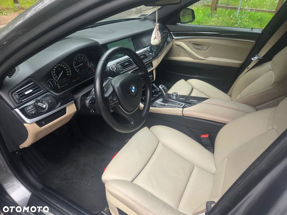 BMW Seria 5 - 21
