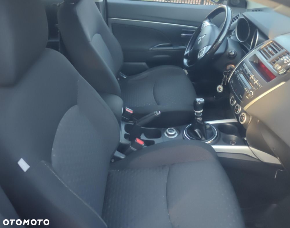 Mitsubishi ASX 1.8 DID Invite 4WD AS&G - 11