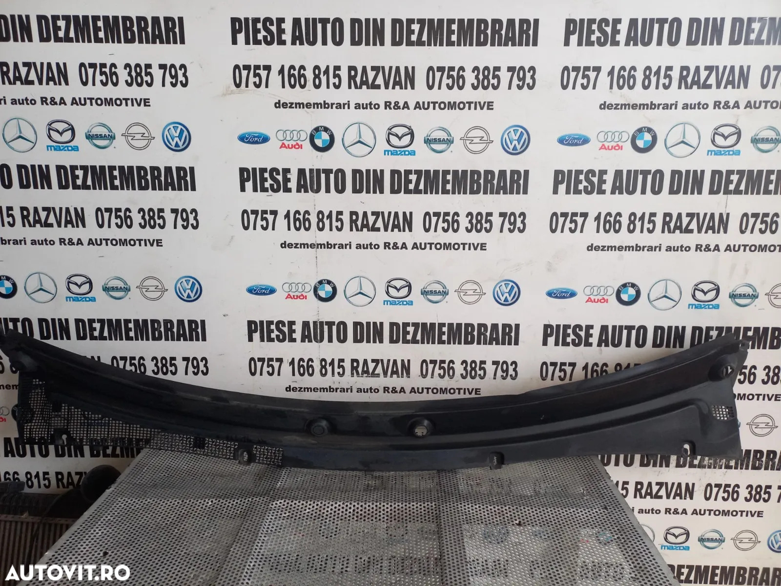 Grila Stergatoare Renault Master Volan Stanga An 2012-2013-2014-2015-2016-2017-2018 - Dezmembrari A - 5