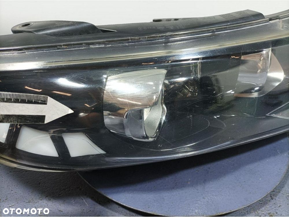 KIA OPTIMA III REFLEKTOR PRZÓD PRZEDNI PRAWY XENON EU 92102-2T421 - 4