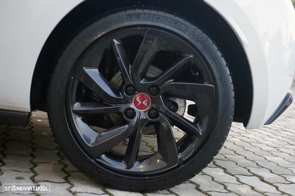 DS DS3 PureTech 110 Start & Stop EAT6 OPF PERFORMANCE LINE - 25