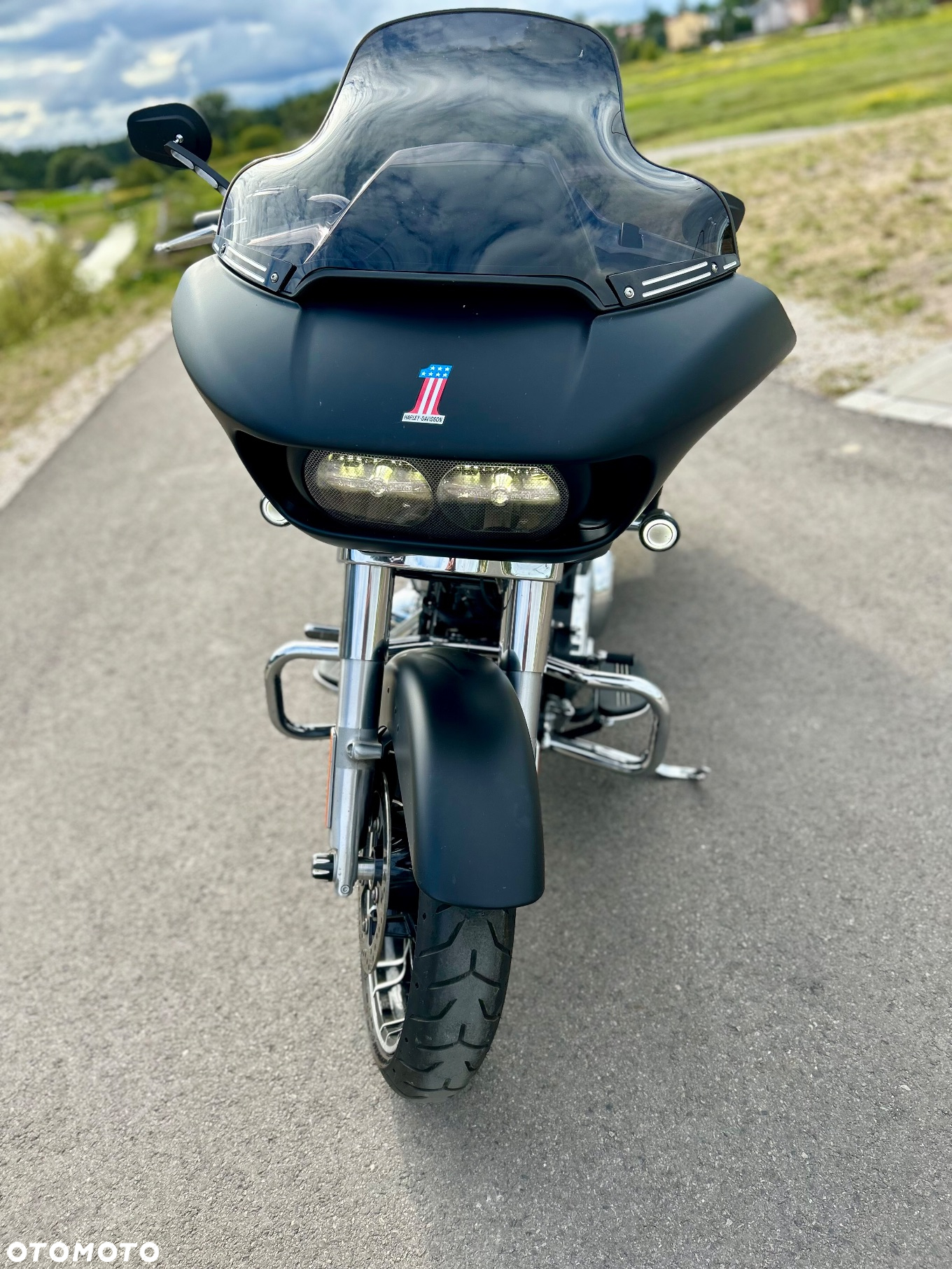 Harley-Davidson Touring Road Glide - 16