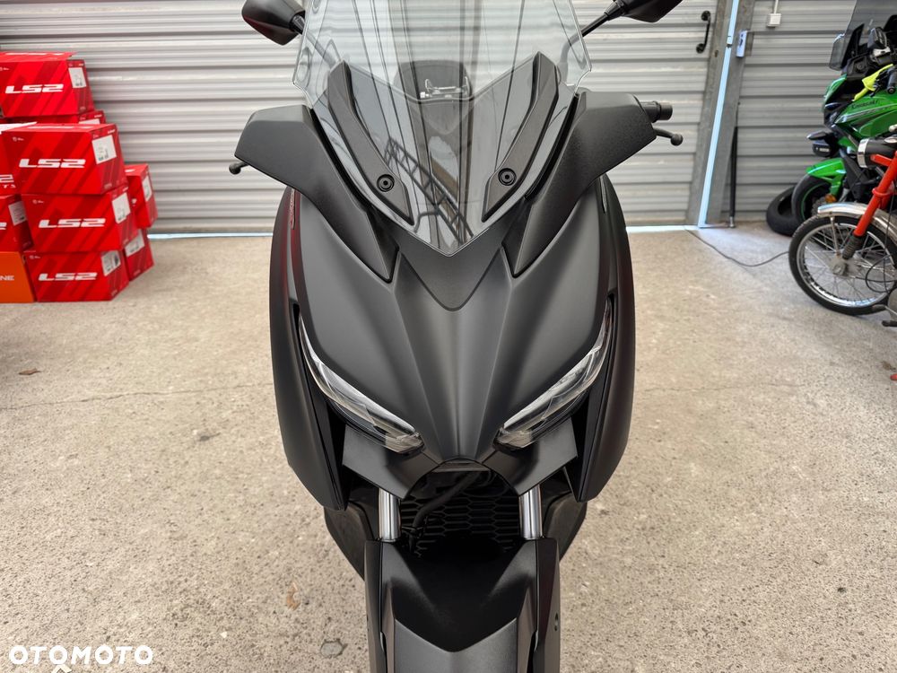 Yamaha X-max - 20