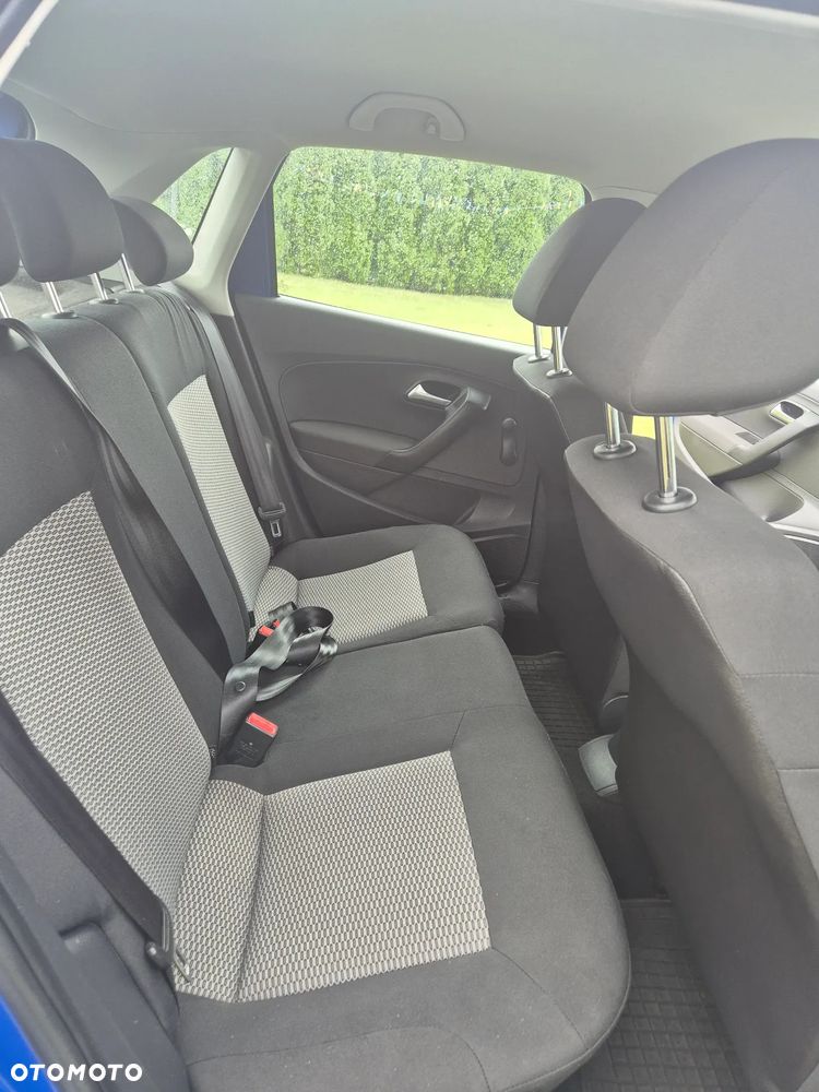 Volkswagen Polo - 7