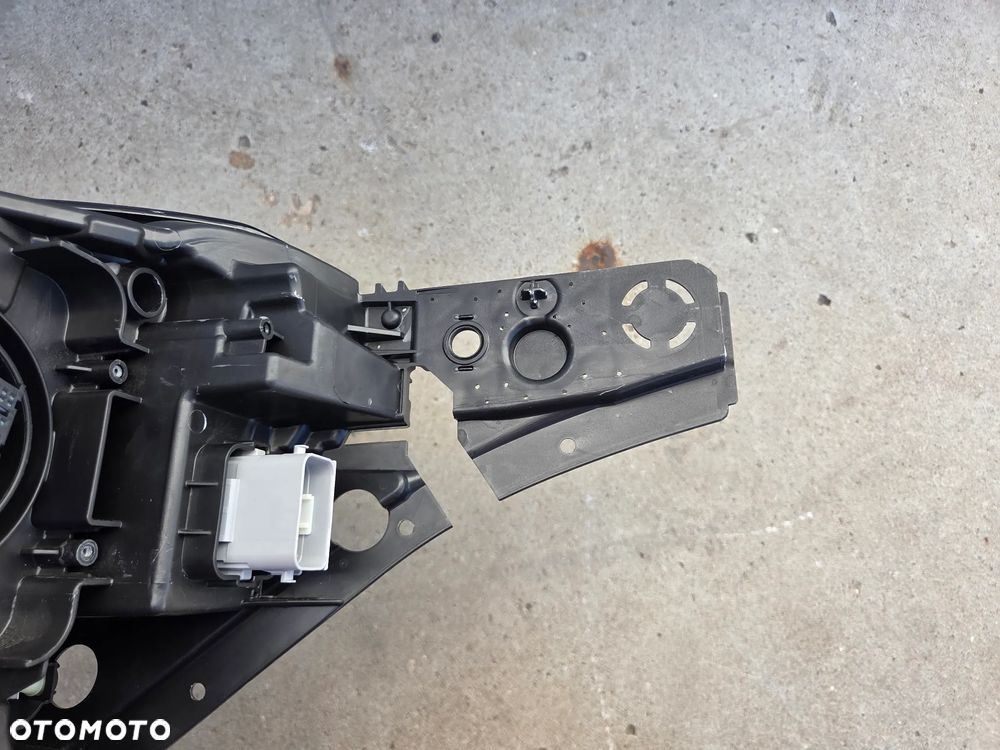 Lampa przednia lewa FULL LED  Peugeot 3008 III - 6
