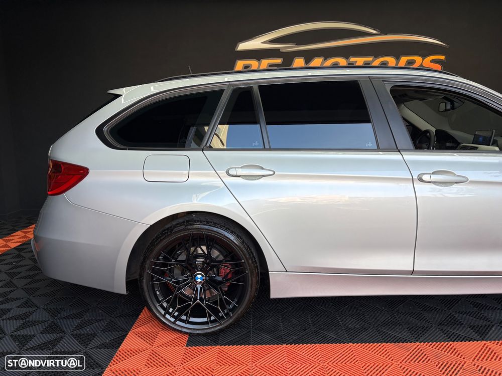 BMW 320 d Touring Aut. Sport Line - 25