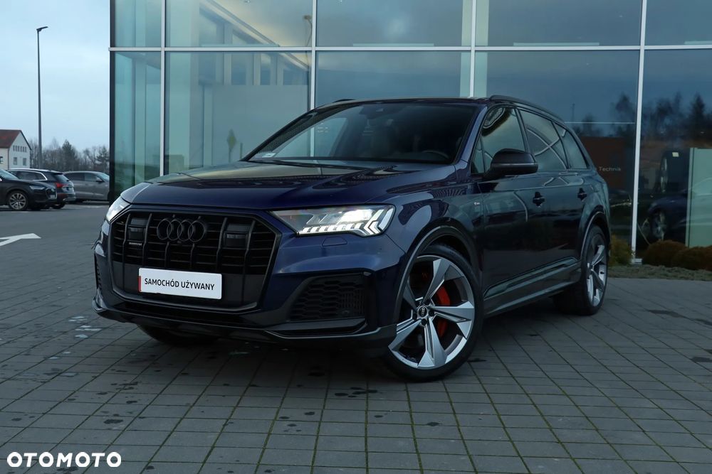 Audi Q7 - 1
