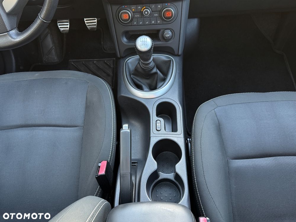 Nissan Qashqai+2 2.0 I-Way - 17