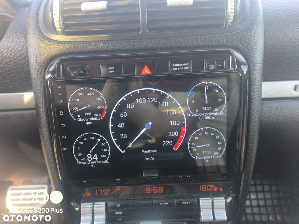 Porsche Cayenne - 6