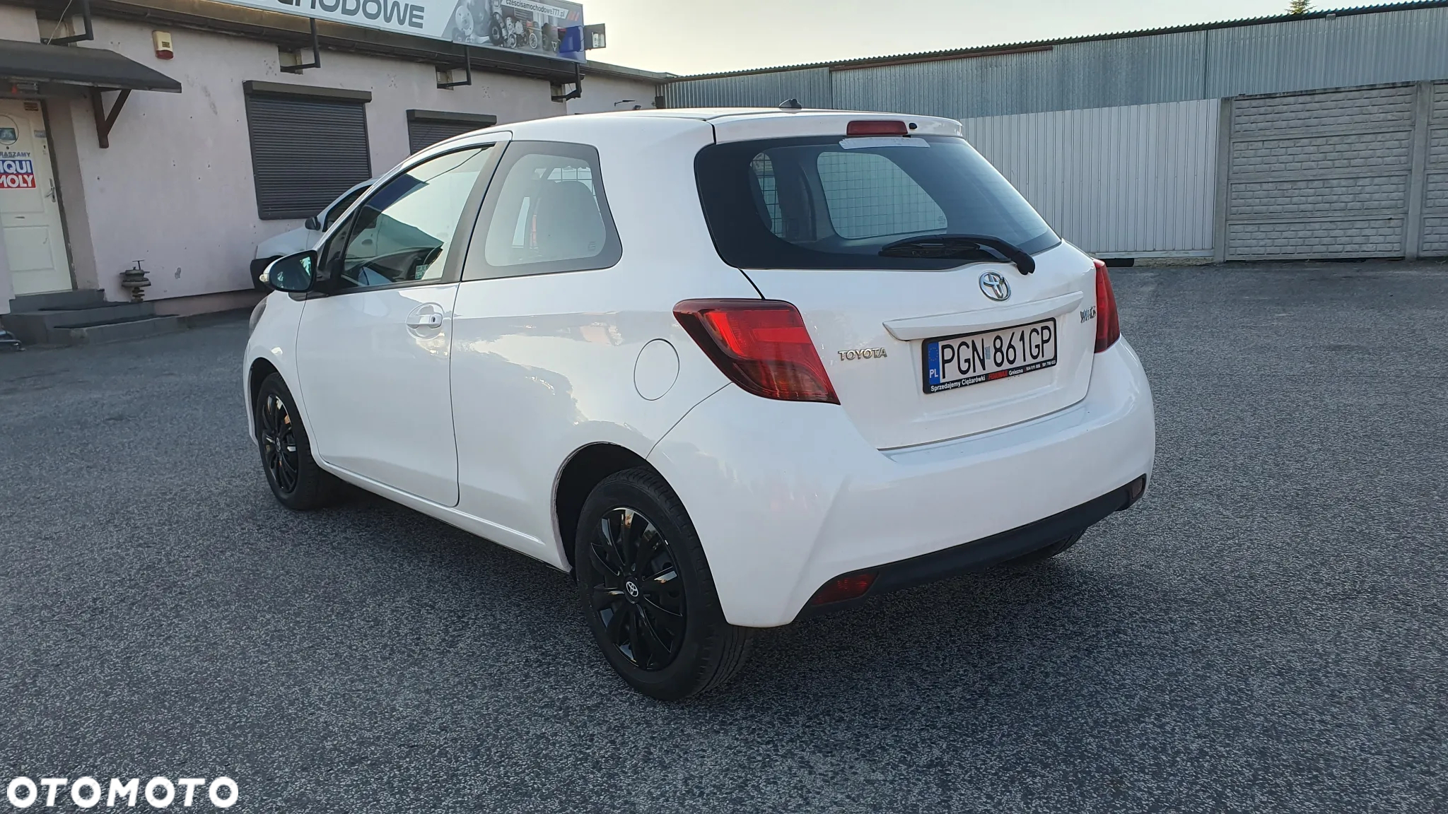 Toyota Yaris 1.33 Active - 6