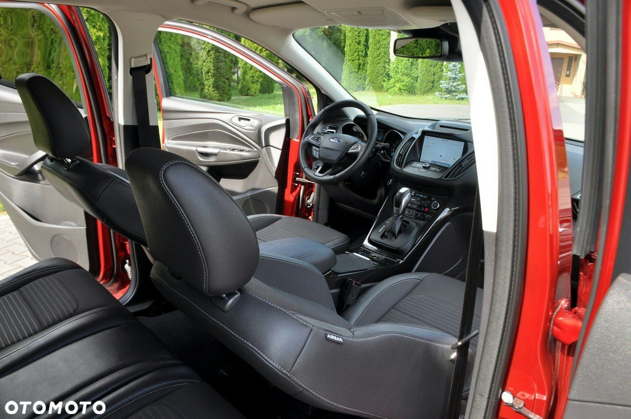 Ford Kuga - 23